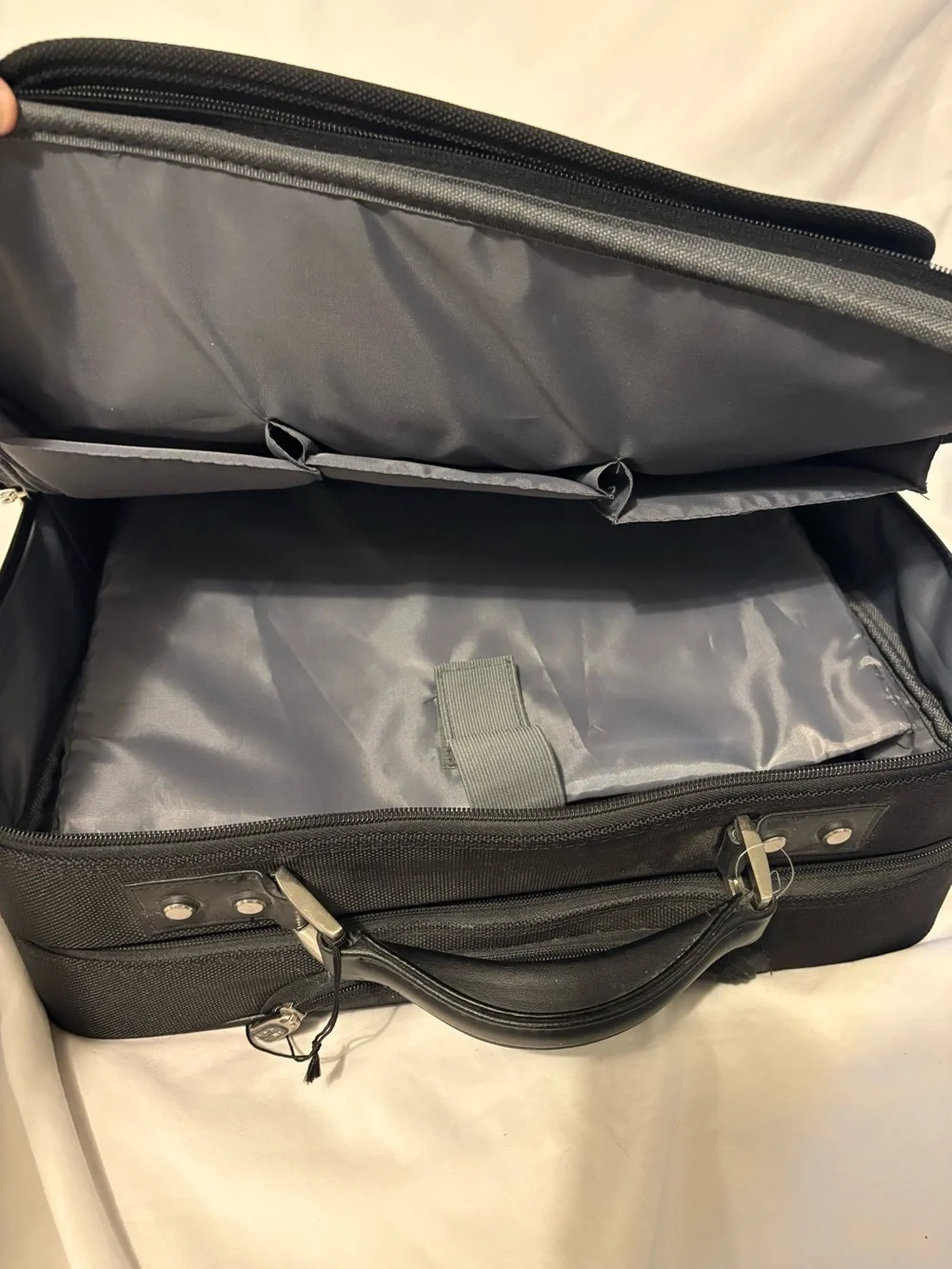 NEW Kenneth Cole Reaction Rolling Laptop Briefcase Business Travel Bag